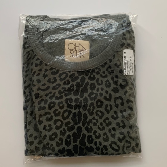CHASER Leopard Print Knit Sweatshirt - NWT - Picture 5 of 5